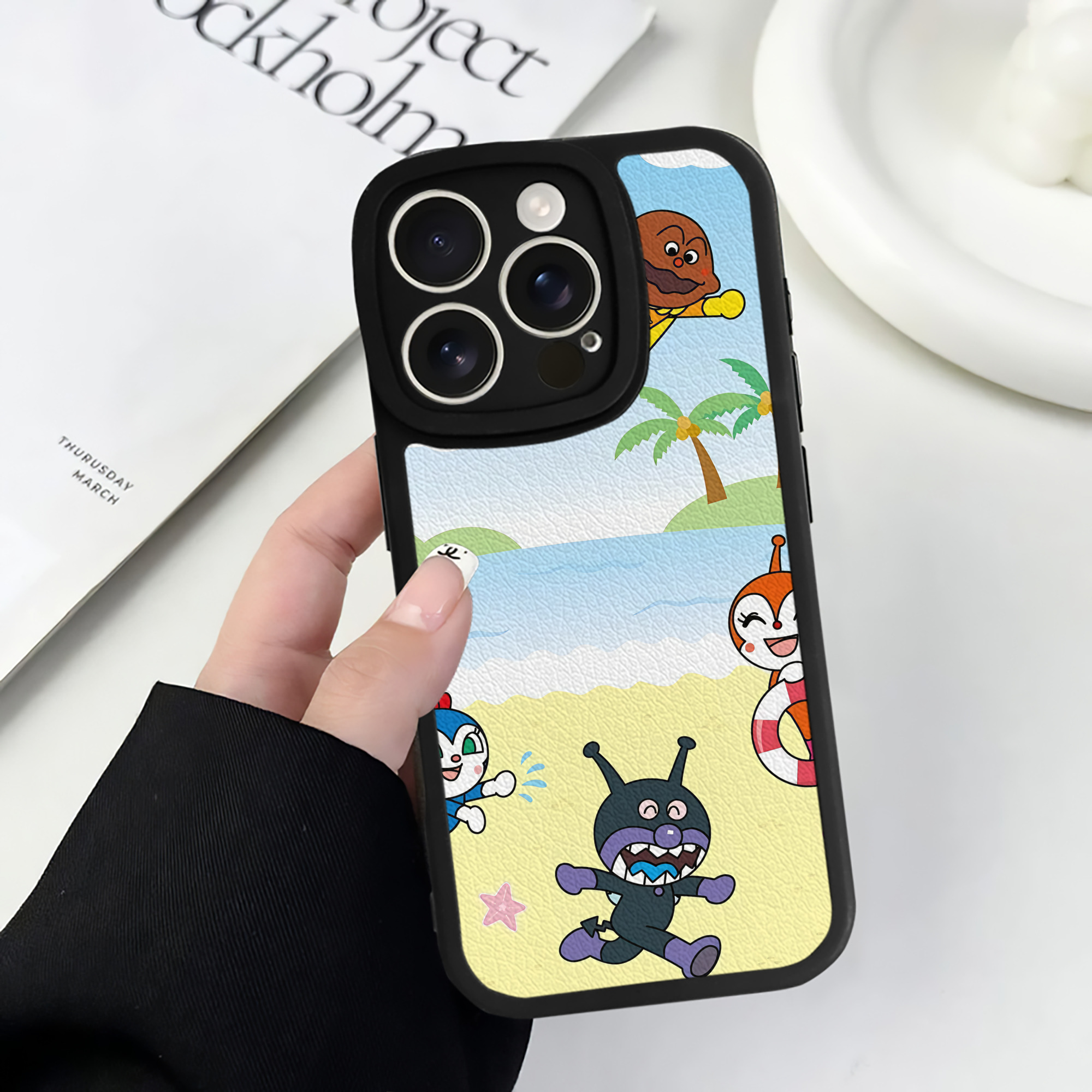 （画像用） アンパンマン Anpanman 【iPhone 16シリーズ対応】シリコンスマホケース（レザー調） 材質：シリコン